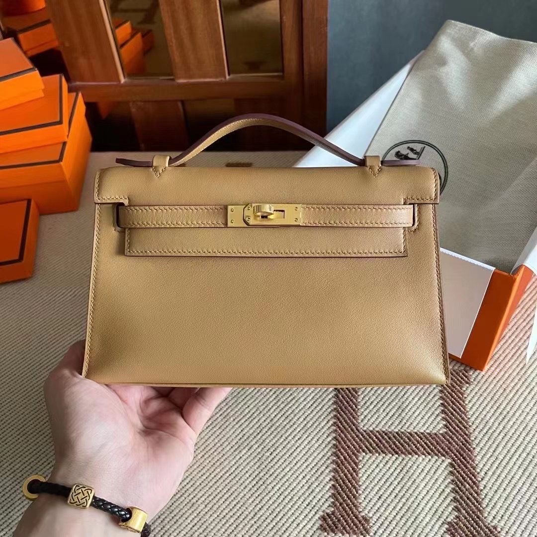 KL pochette swift 4B biscuit 饼干色 金