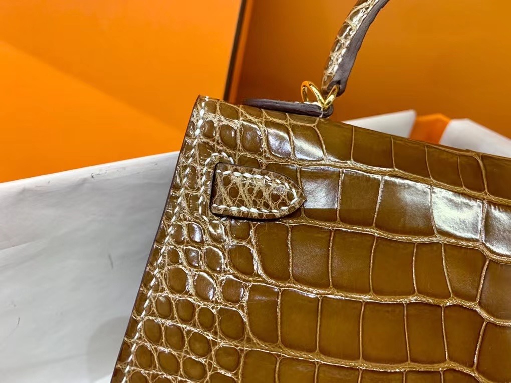 VIP一级品 Mini kl19cm 美洲鳄Alligator   CK17烟草色/金扣  手工缝制 臻品鉴赏