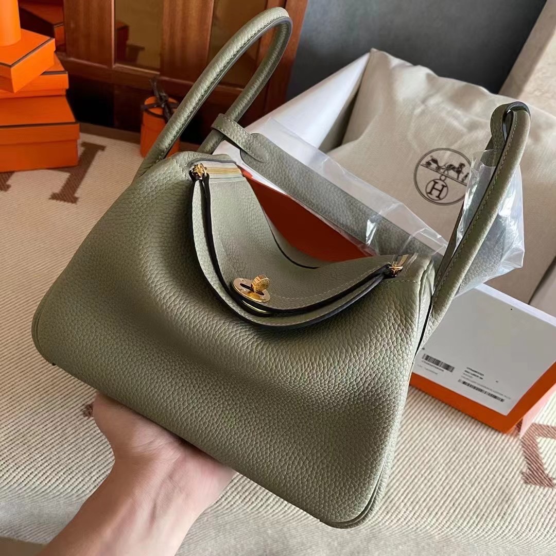Viet Nam Da Nang City HM ld 26cm TC Q1 Sage Green Gold HW