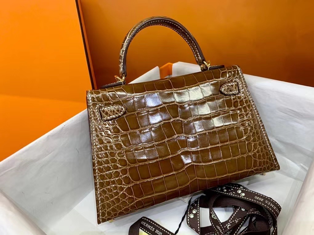 VIP一级品 Mini kl19cm 美洲鳄Alligator   CK17烟草色/金扣  手工缝制 臻品鉴赏