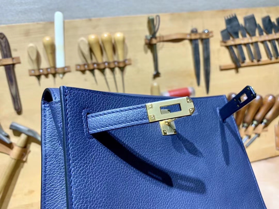 VIP一级品： kl danse 跳舞包 22cm 2Z Bleu nuit 午夜蓝/金扣 eve皮  100%与正品完全零区别，代购级的新款。