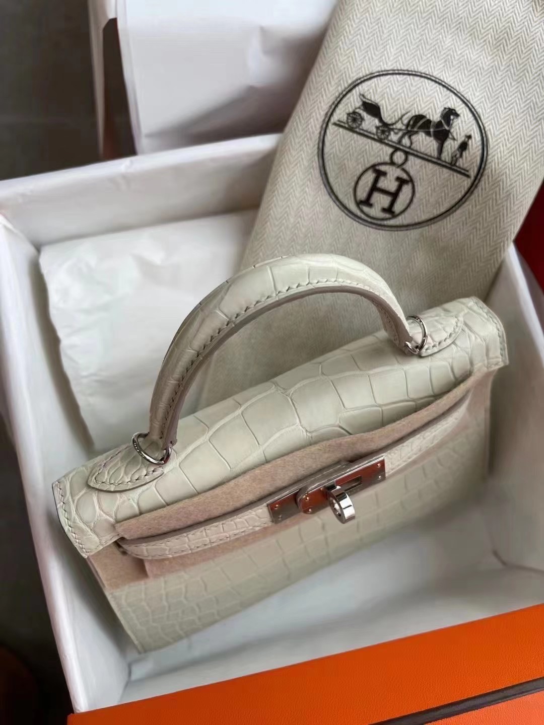 Dhabi HM MiniKL 二代 Matte Alligator Crocodile 8L Beton 奶油白