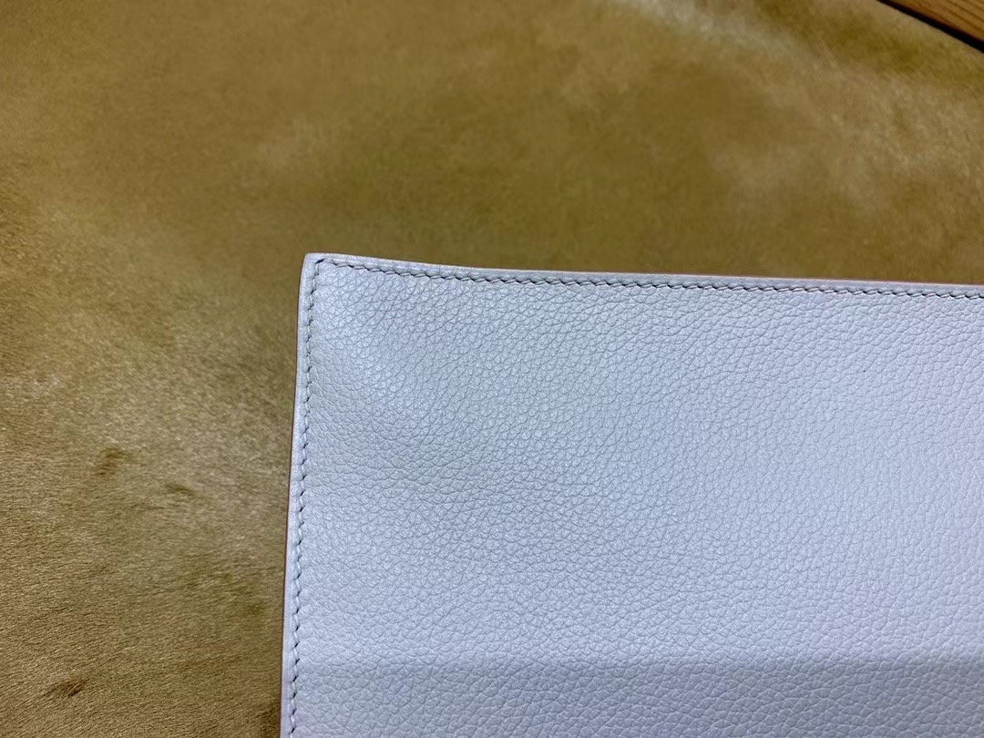 VIP一级品： kl danse 跳舞包 22cm Pearl grey 8O 珍珠灰/金扣 eve皮  100%与正品完全零区别，代购级的新款。