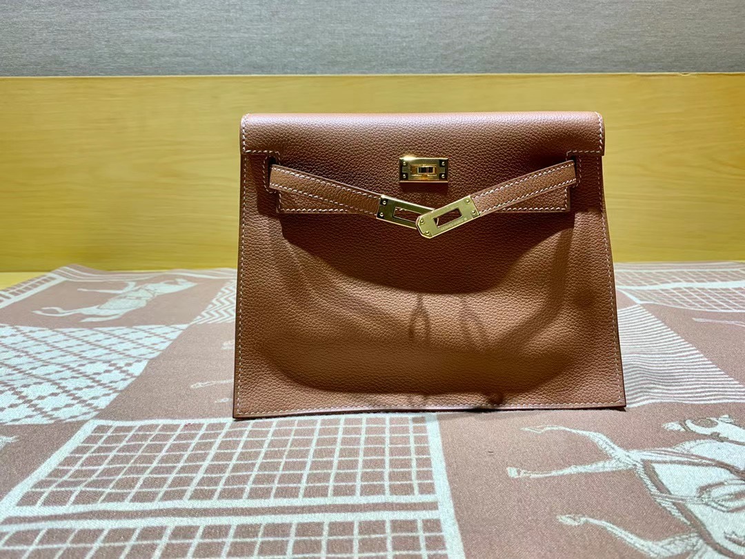 VIP一级品： kl danse 跳舞包 22cm  37gold金棕 eve皮 金扣 100%与正品完全零区别，代购级的新款。