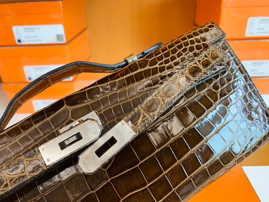 Dubai HM KL Cut Crocodile