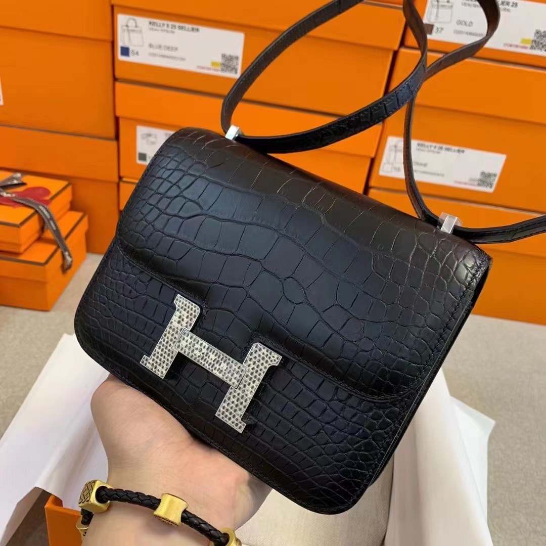 Dubai HM Constance 19cm 89 Noir Matte Alligator Crocodile 配蜥蜴扣