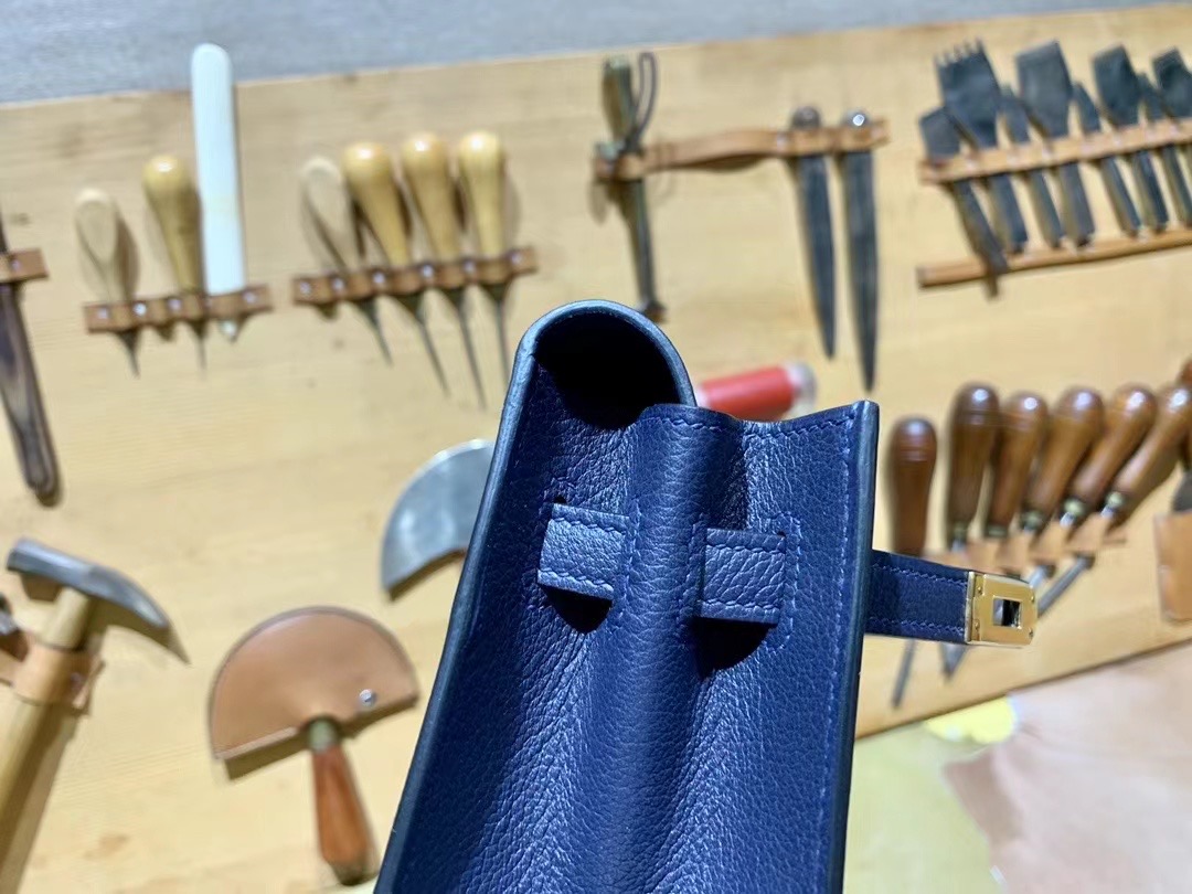 VIP一级品： kl danse 跳舞包 22cm 2Z Bleu nuit 午夜蓝/金扣 eve皮  100%与正品完全零区别，代购级的新款。