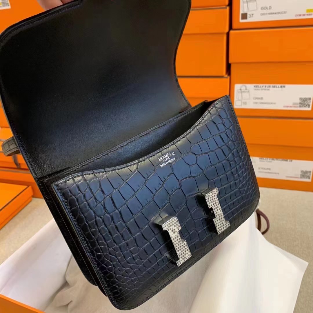 Dubai HM Constance 19cm 89 Noir Matte Alligator Crocodile 配蜥蜴扣