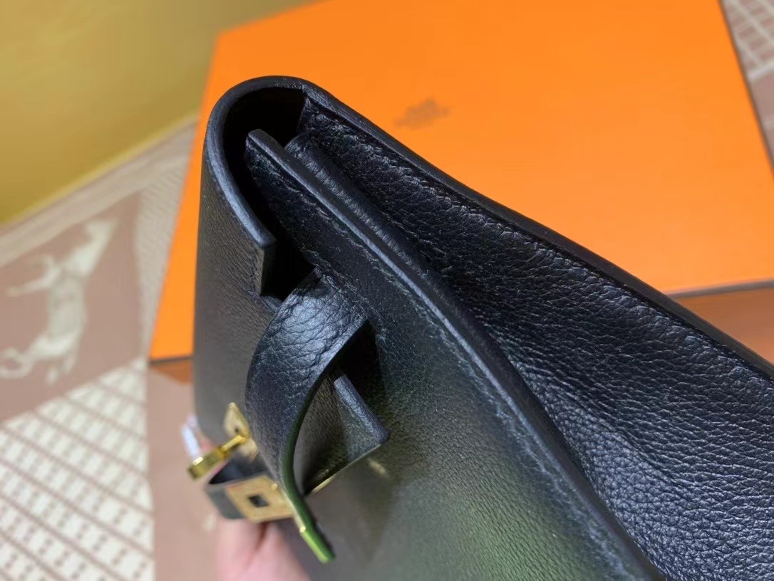 VIP一级品： kl danse 跳舞包 22cm  89黑色eve皮 金扣 100%与正品完全零区别，代购级的新款。