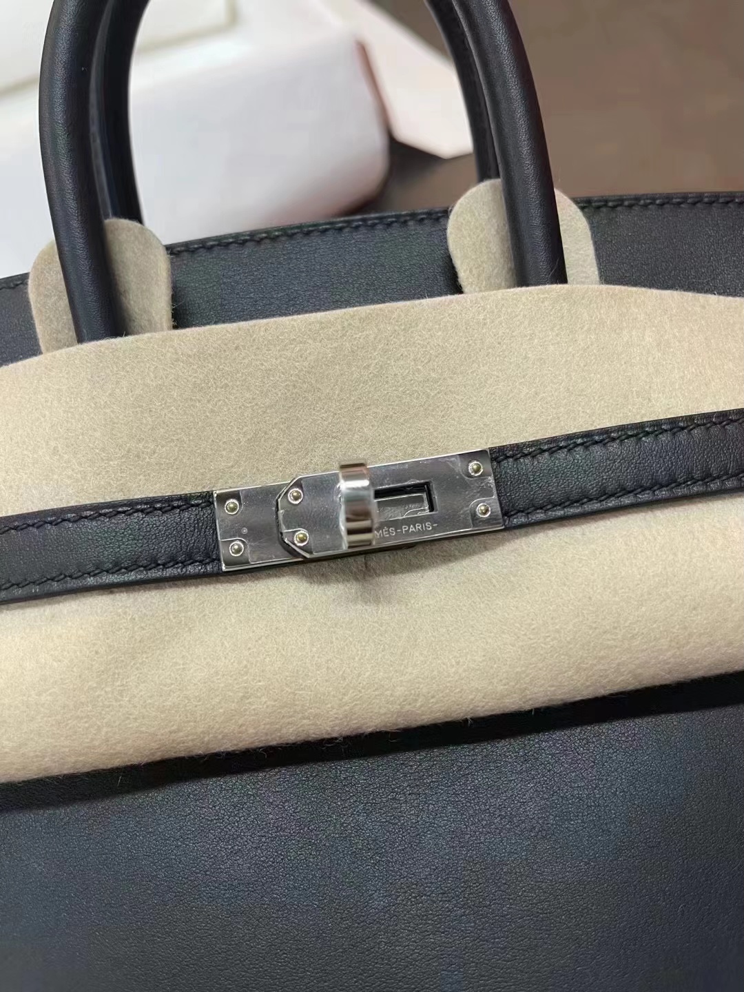 BK 25cm 黑色 Swift 89 Noir Phw