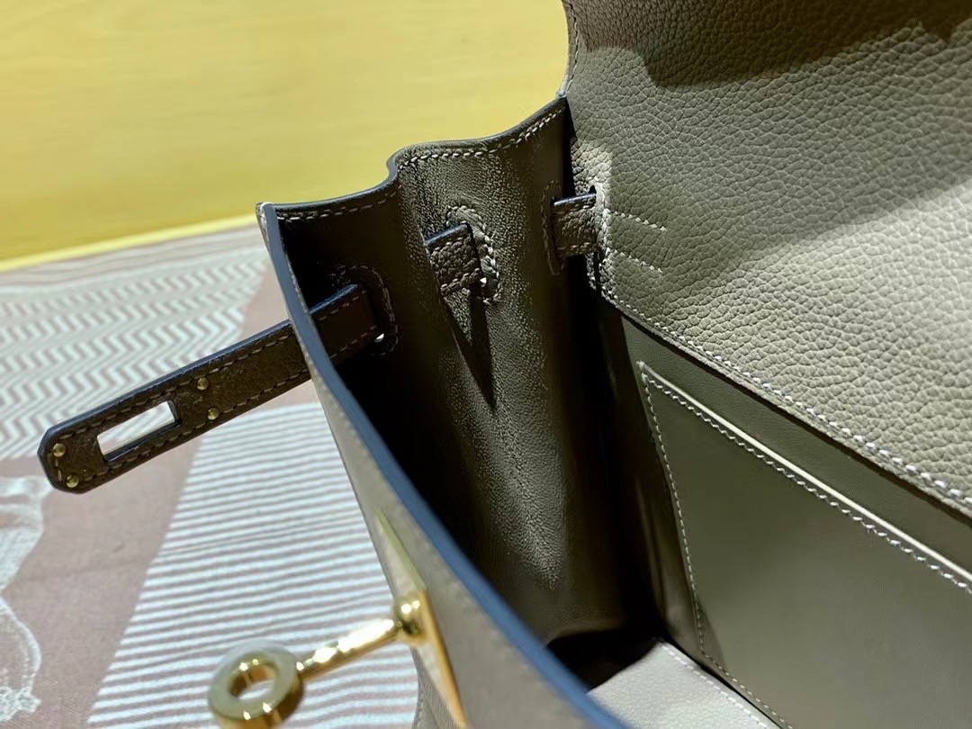 VIP一级品： kl danse 跳舞包 22cm  D0威马犬米色eve皮  银扣 100%与正品完全零区别，代购级的新款。