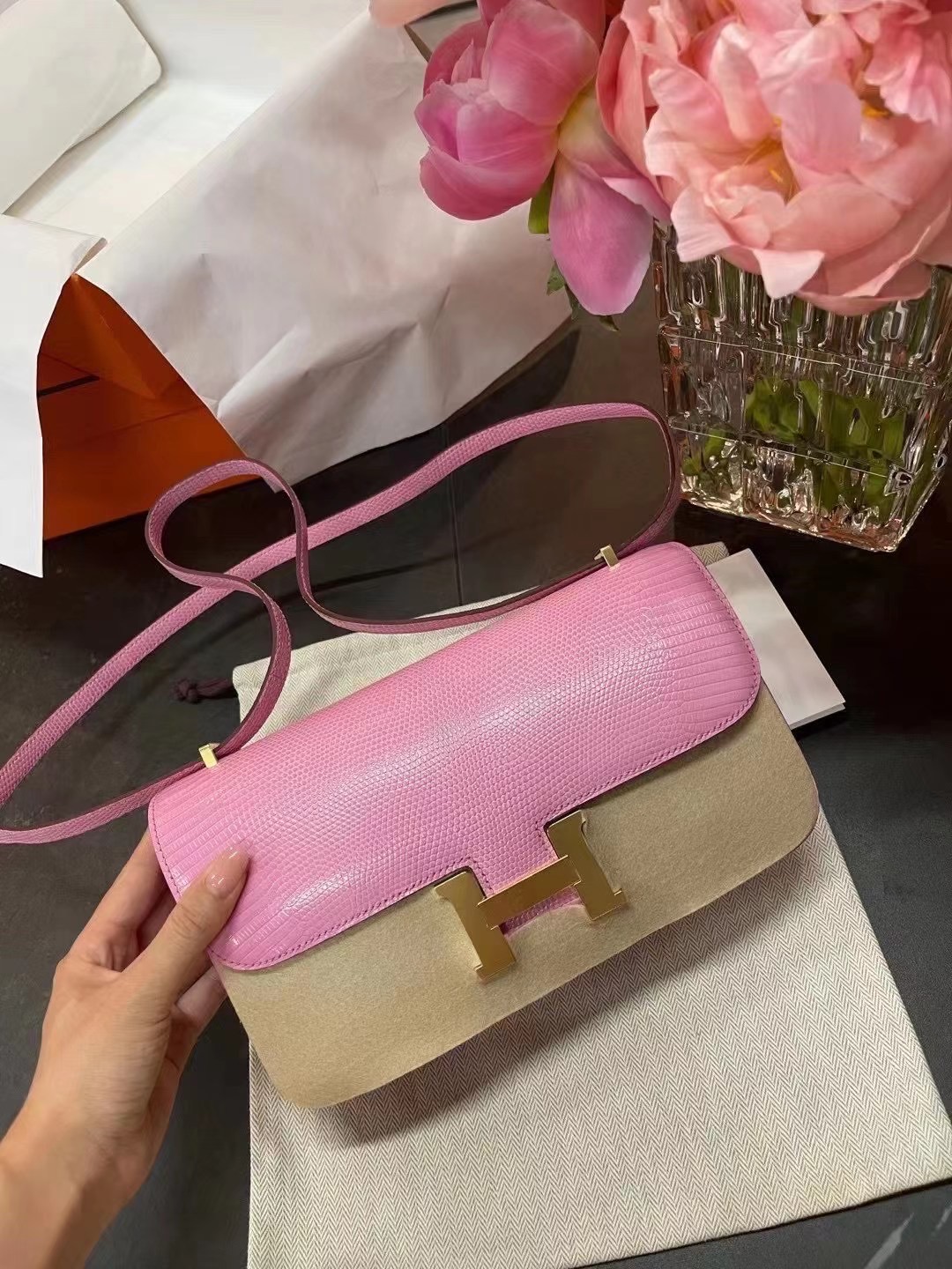 Constance Elan 26cm 粉蜥蜴金扣 全网唯一 收藏级别
