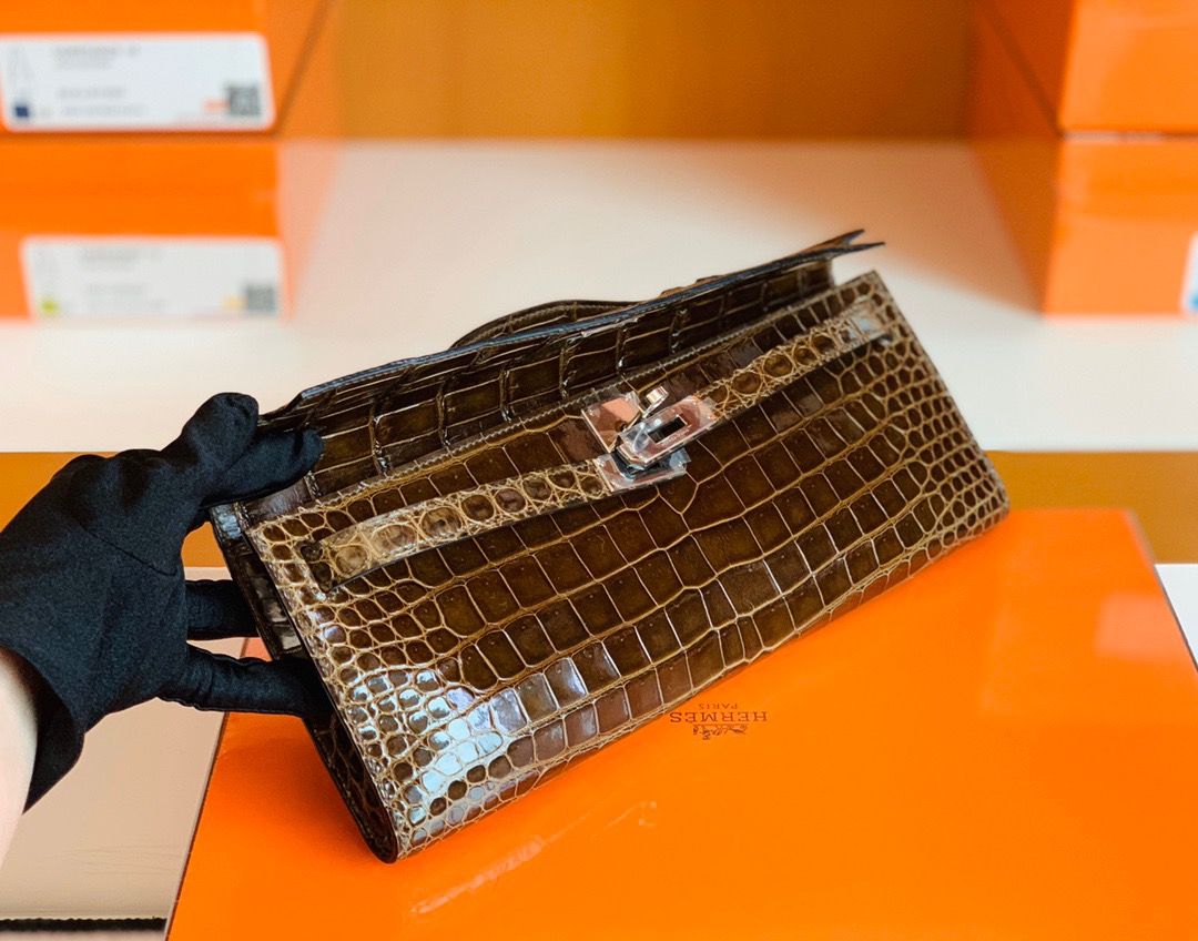 Dubai HM KL Cut Crocodile