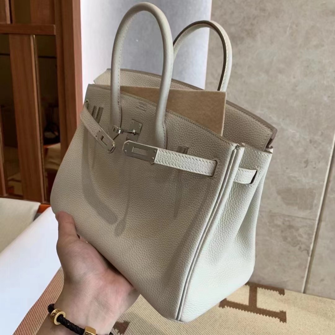 New York USA HM BK 25cm togo 10 craie