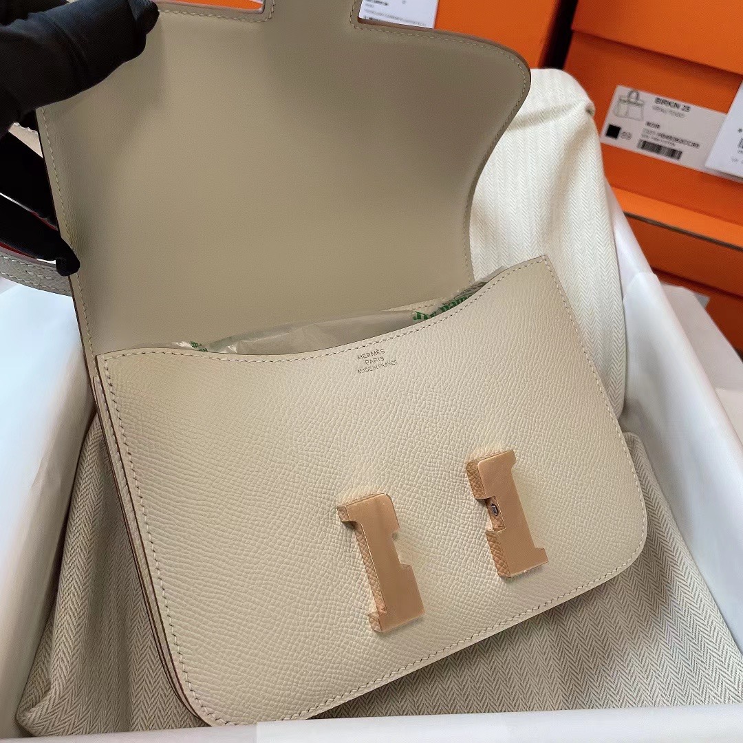 Kuwait HM Constance Mini 19cm Epsom皮 10 Craie 奶昔白 Rose Hardware 玫瑰金扣