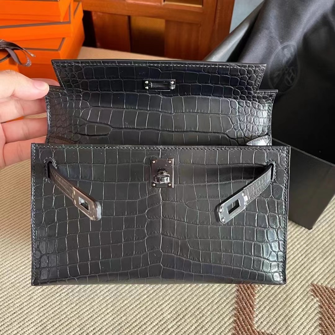 KL pochette 雾面  so black