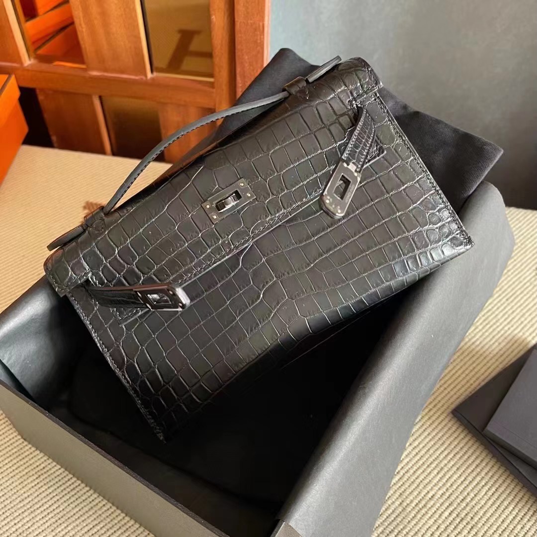 KL pochette 雾面  so black