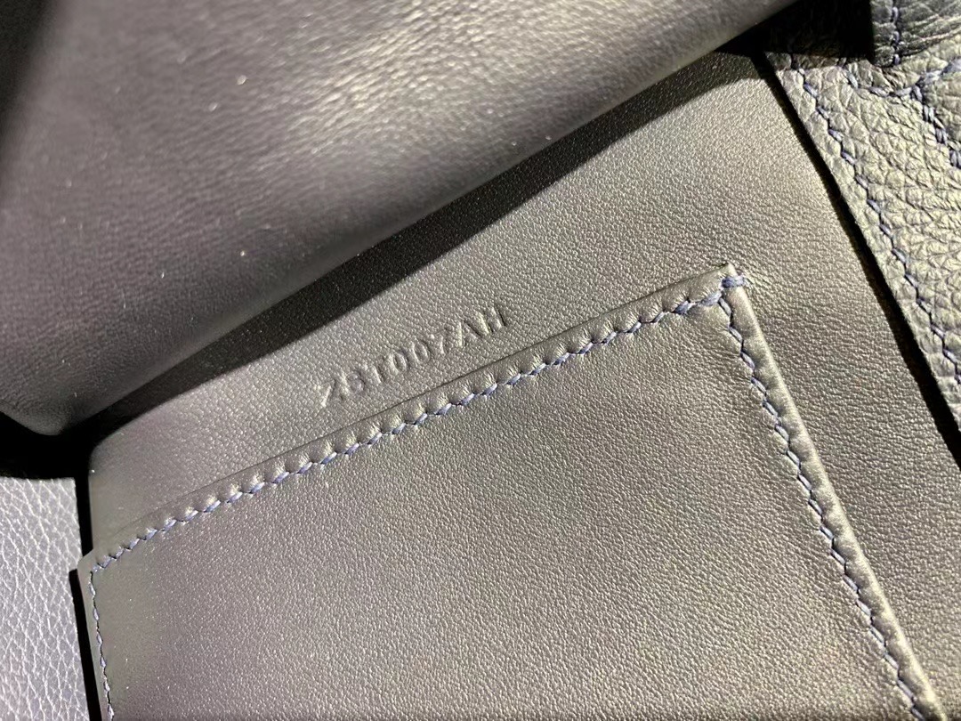 VIP一级品： kl danse 跳舞包 22cm 2Z Bleu nuit 午夜蓝/金扣 eve皮  100%与正品完全零区别，代购级的新款。