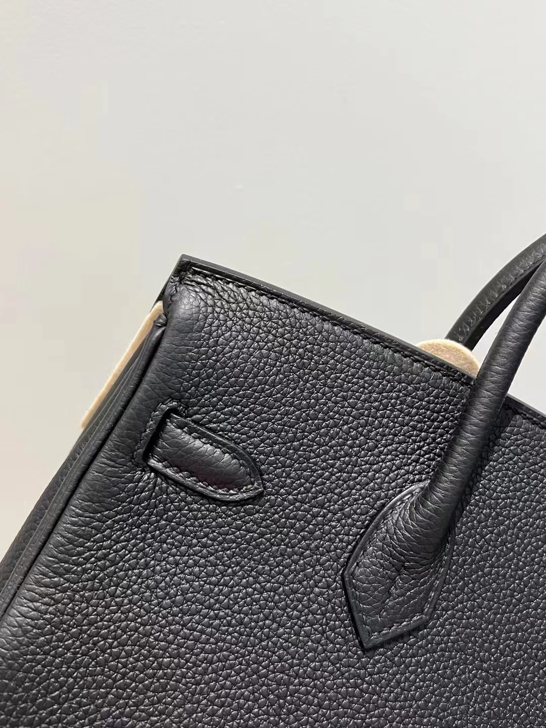 HM BK 25cm Togo 89 Noir GHW