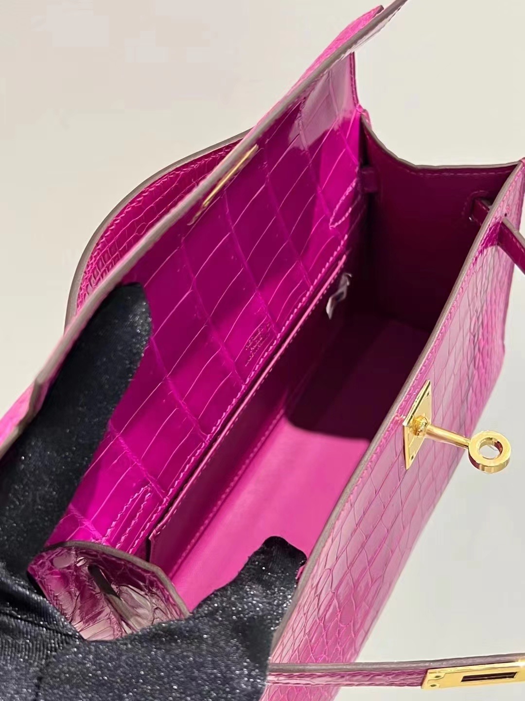 HM MiniKL Pochette 22cm J5 Rose Sheheraradez 亮面美洲鳄鱼