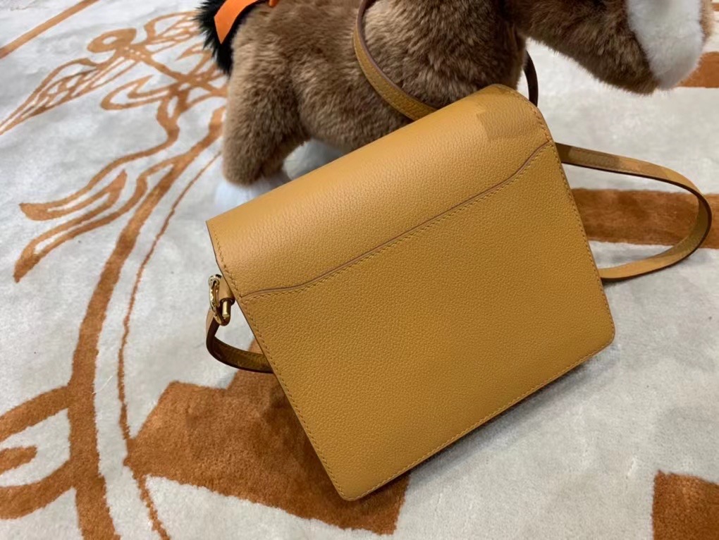 VIP一级品 RL 猪鼻包 18cm 4B biscuit 饼干色/金扣 Evercolor皮 手工缝制 臻品鉴赏 现货拍摄🎬