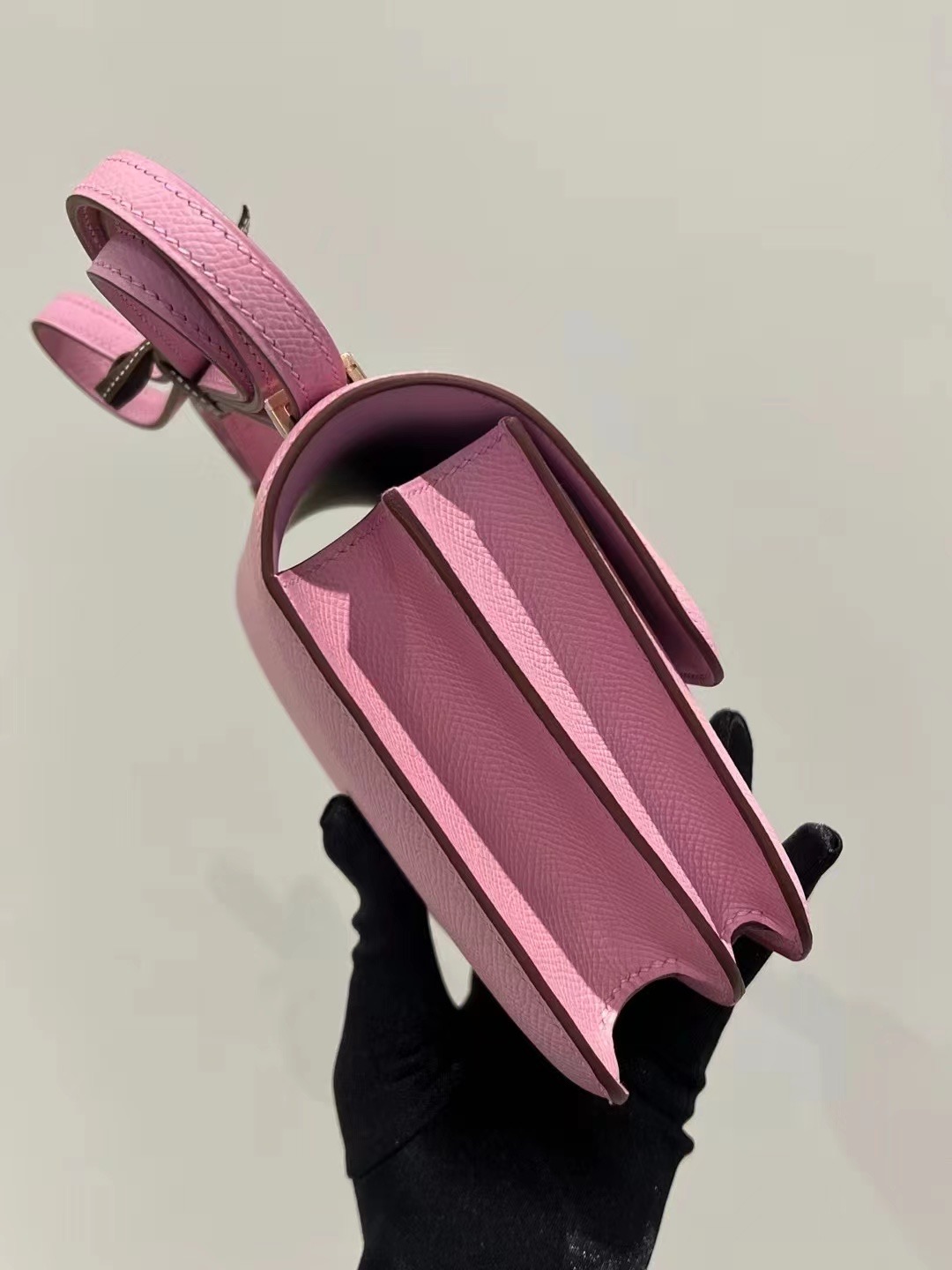 Vancouver Canada Hermès Constance 18 GHW Epsom X9 mauve sylvestre
