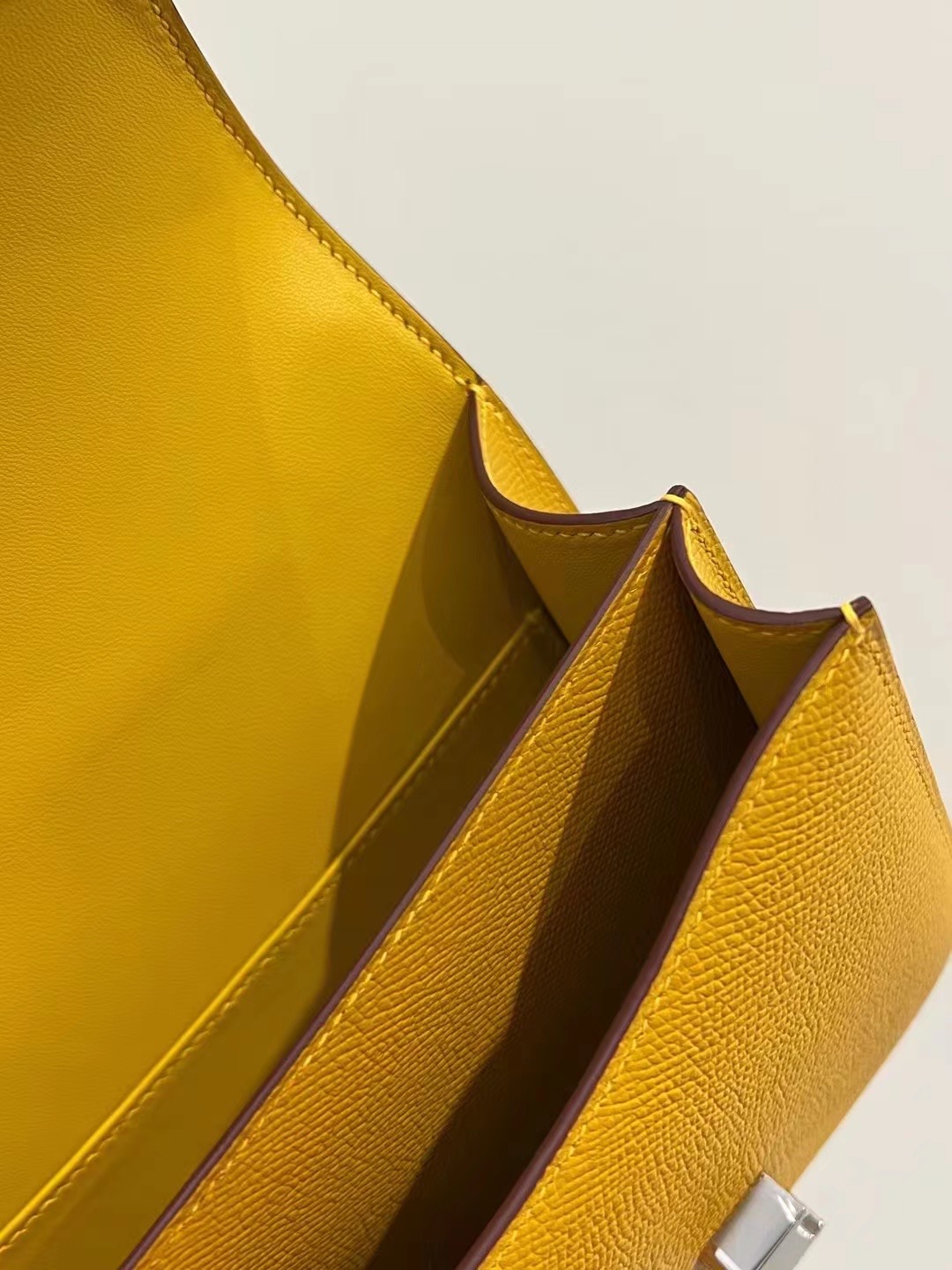 Taiwan Hermès Constance 18 Epsom 9D Jaune Ambe