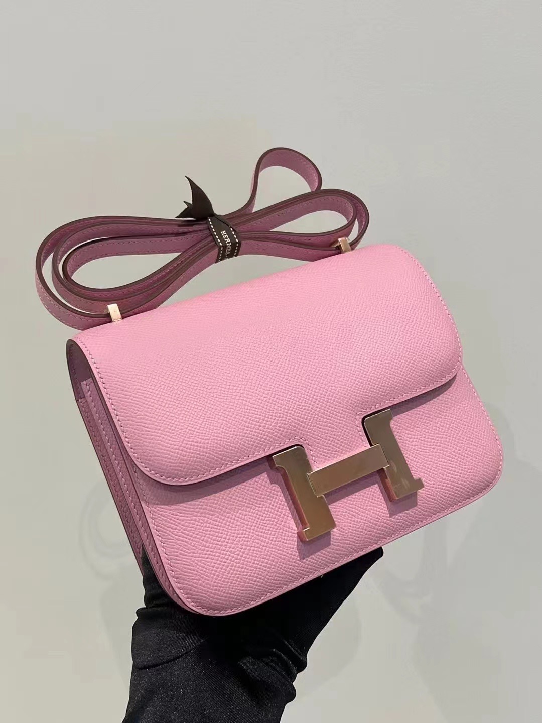 Vancouver Canada Hermès Constance 18 GHW Epsom X9 mauve sylvestre