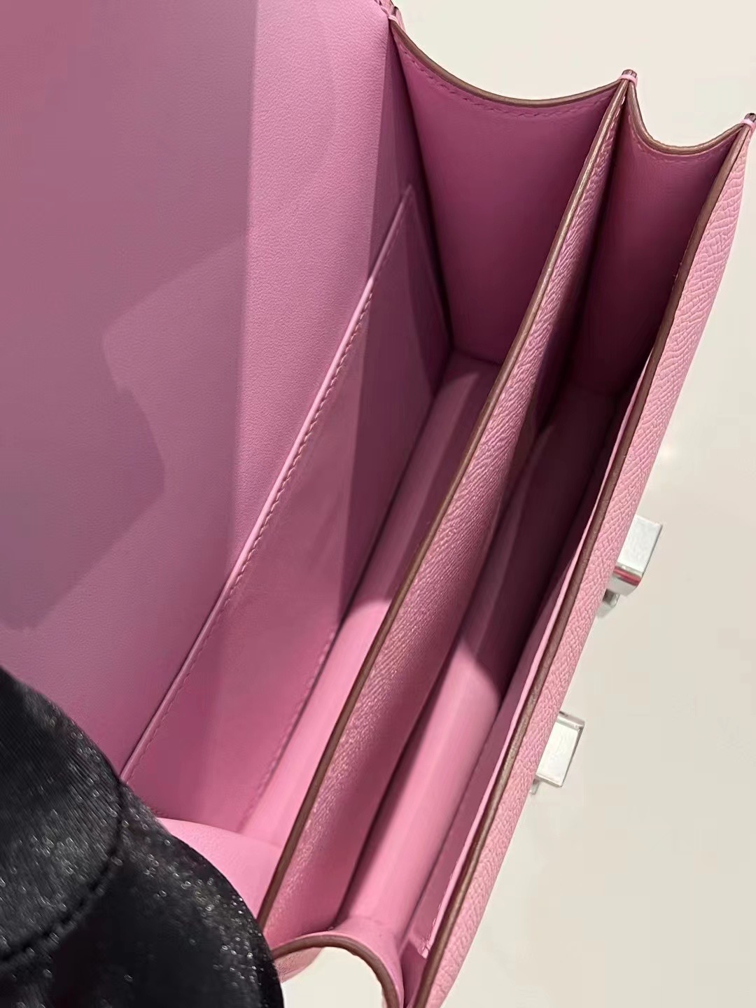Vancouver Canada Hermès Constance 18 PHW Epsom X9 mauve sylvestr
