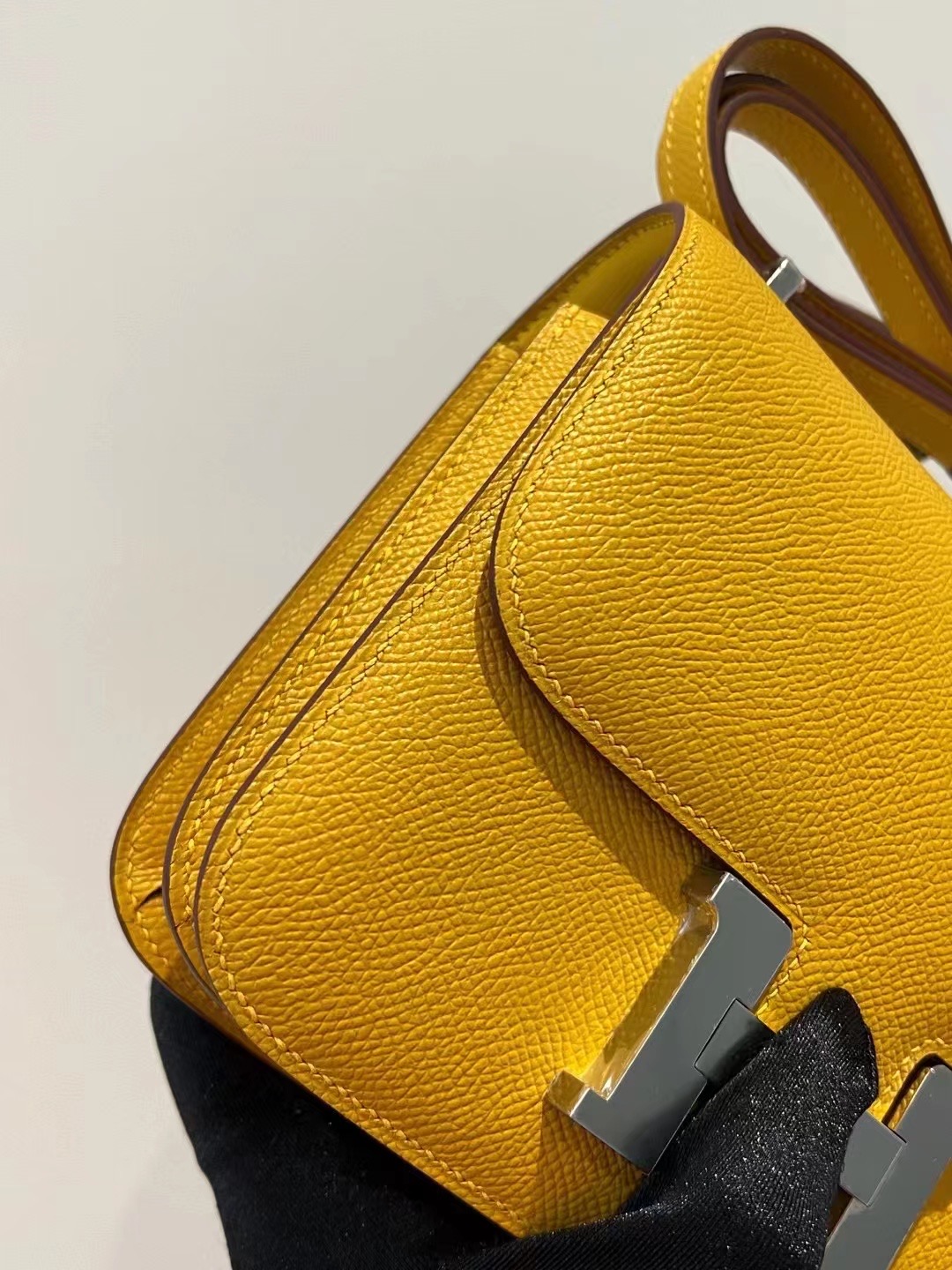 Taiwan Hermès Constance 18 Epsom 9D Jaune Ambe