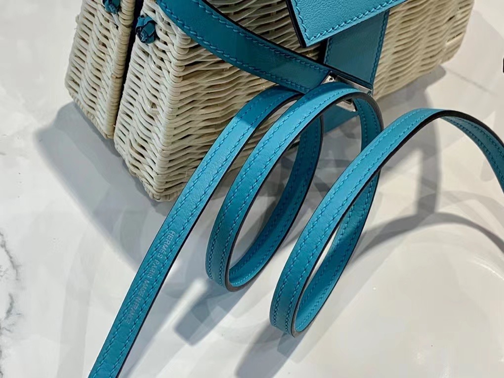 VIP一级品 hm minikl picnic野餐包   P3 北方蓝（swift皮） mini2代的经典著作