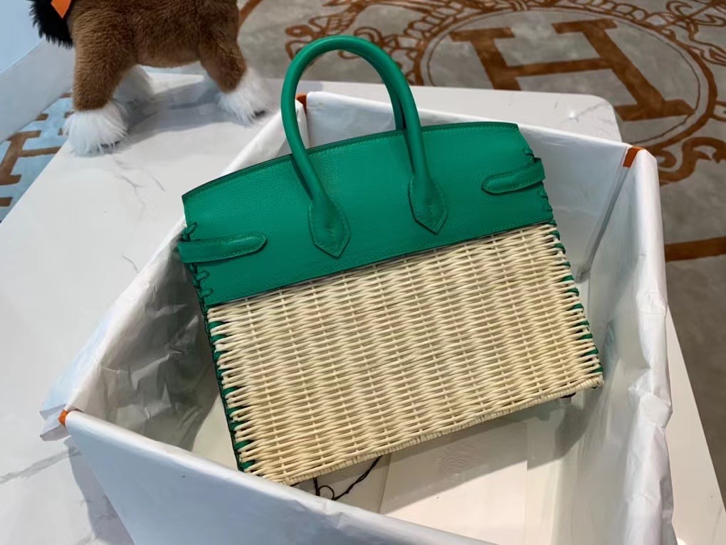 HM bk picnic 25cm menthe phw