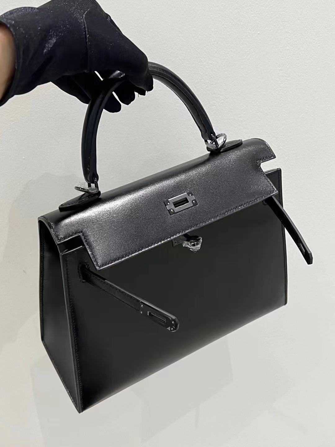 Saudi Arabia Riyadh HM KL 25cm So Black Box CK89 Noir 黑色 黑扣