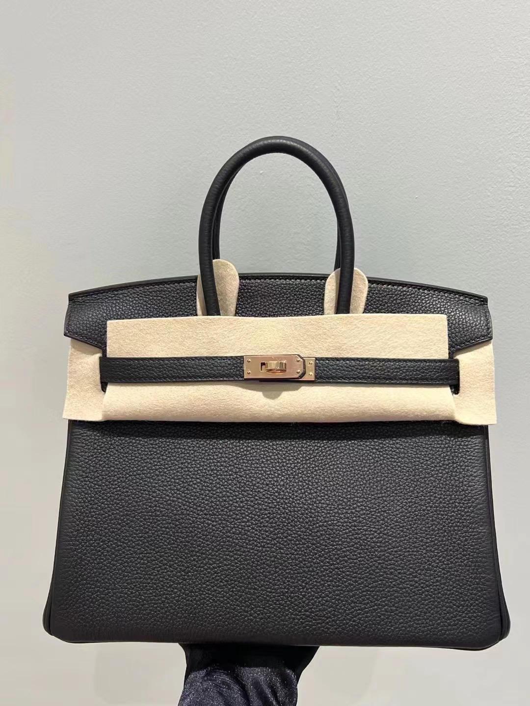HM BK 25cm Togo 89 Noir GHW