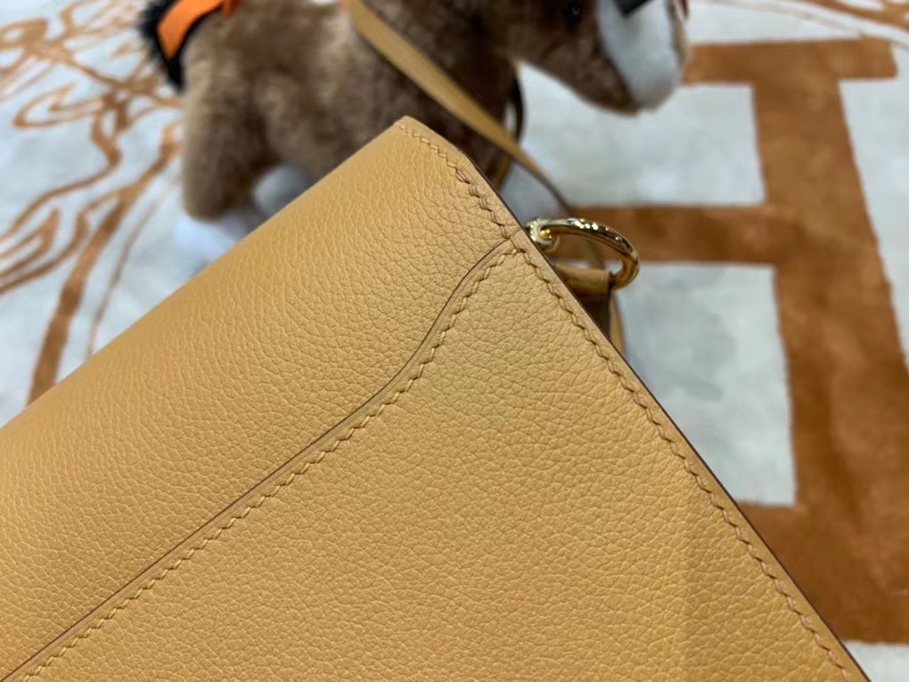 VIP一级品 RL 猪鼻包 18cm 4B biscuit 饼干色/金扣 Evercolor皮 手工缝制 臻品鉴赏 现货拍摄🎬