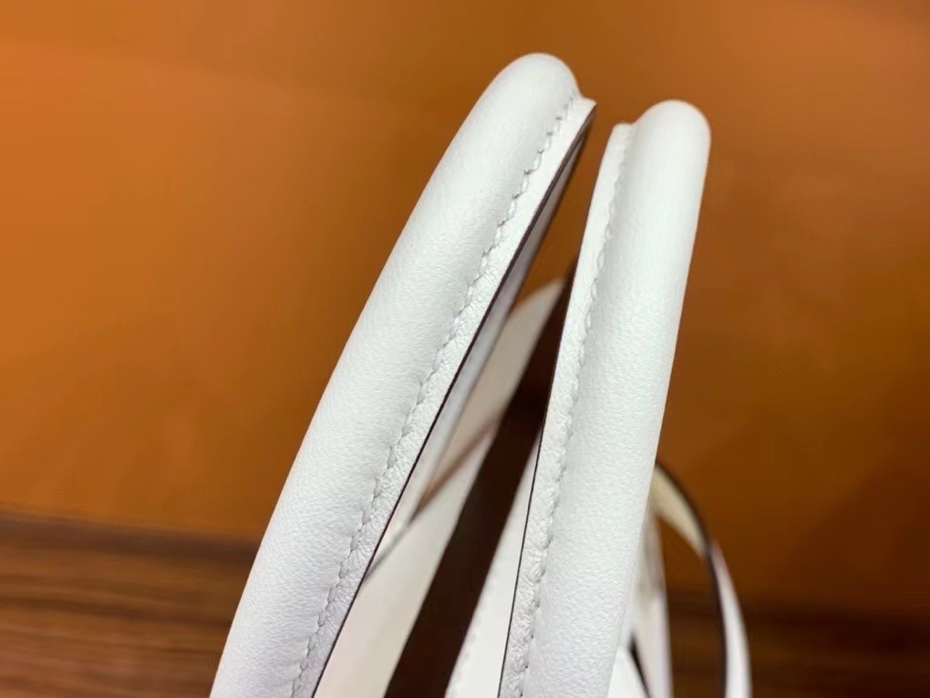 VIP一级品： BK 25cm swift  8L 冰川白/银扣 手工缝制 臻品鉴赏