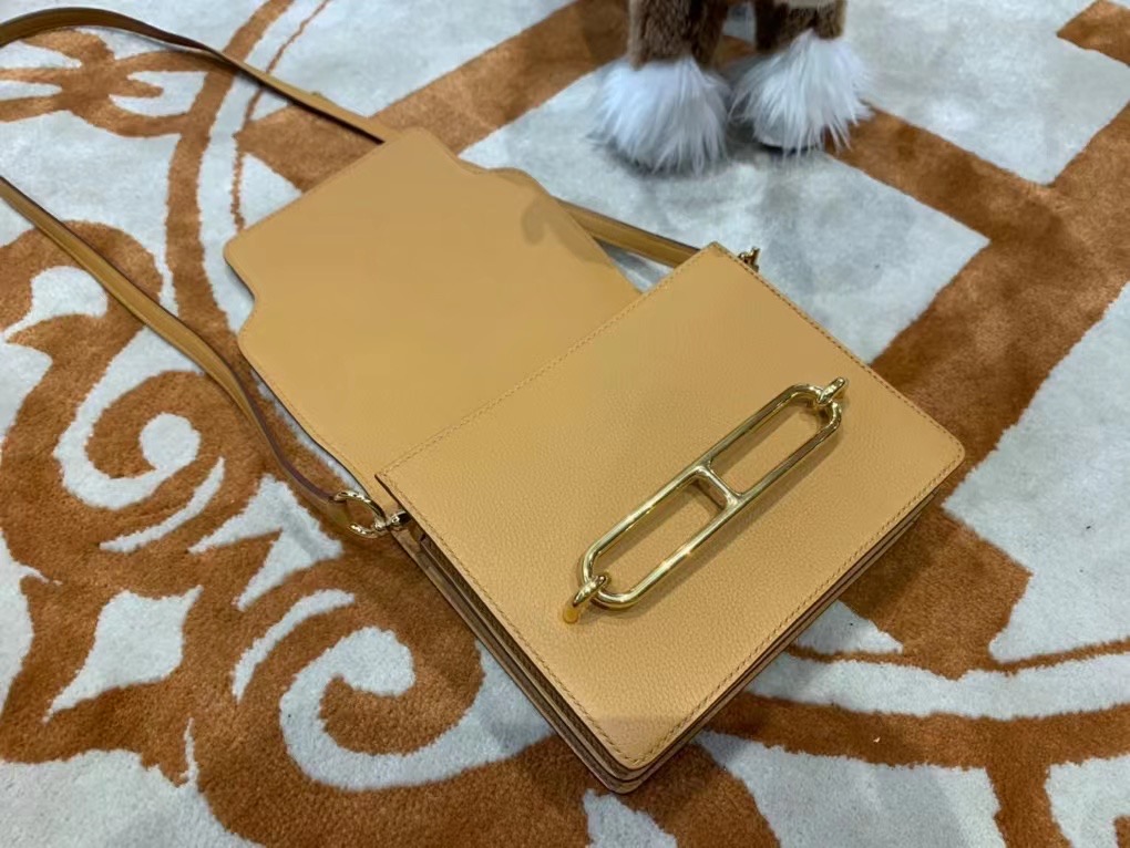 VIP一级品 RL 猪鼻包 18cm 4B biscuit 饼干色/金扣 Evercolor皮 手工缝制 臻品鉴赏 现货拍摄🎬