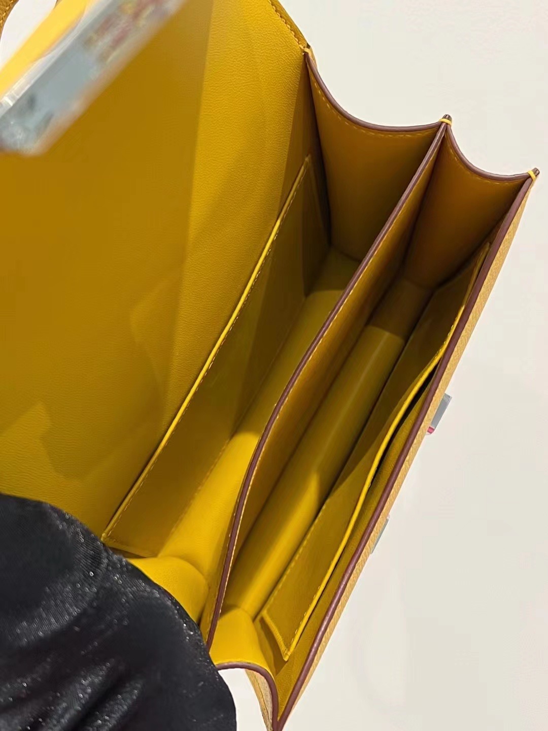 Taiwan Hermès Constance 18 Epsom 9D Jaune Ambe