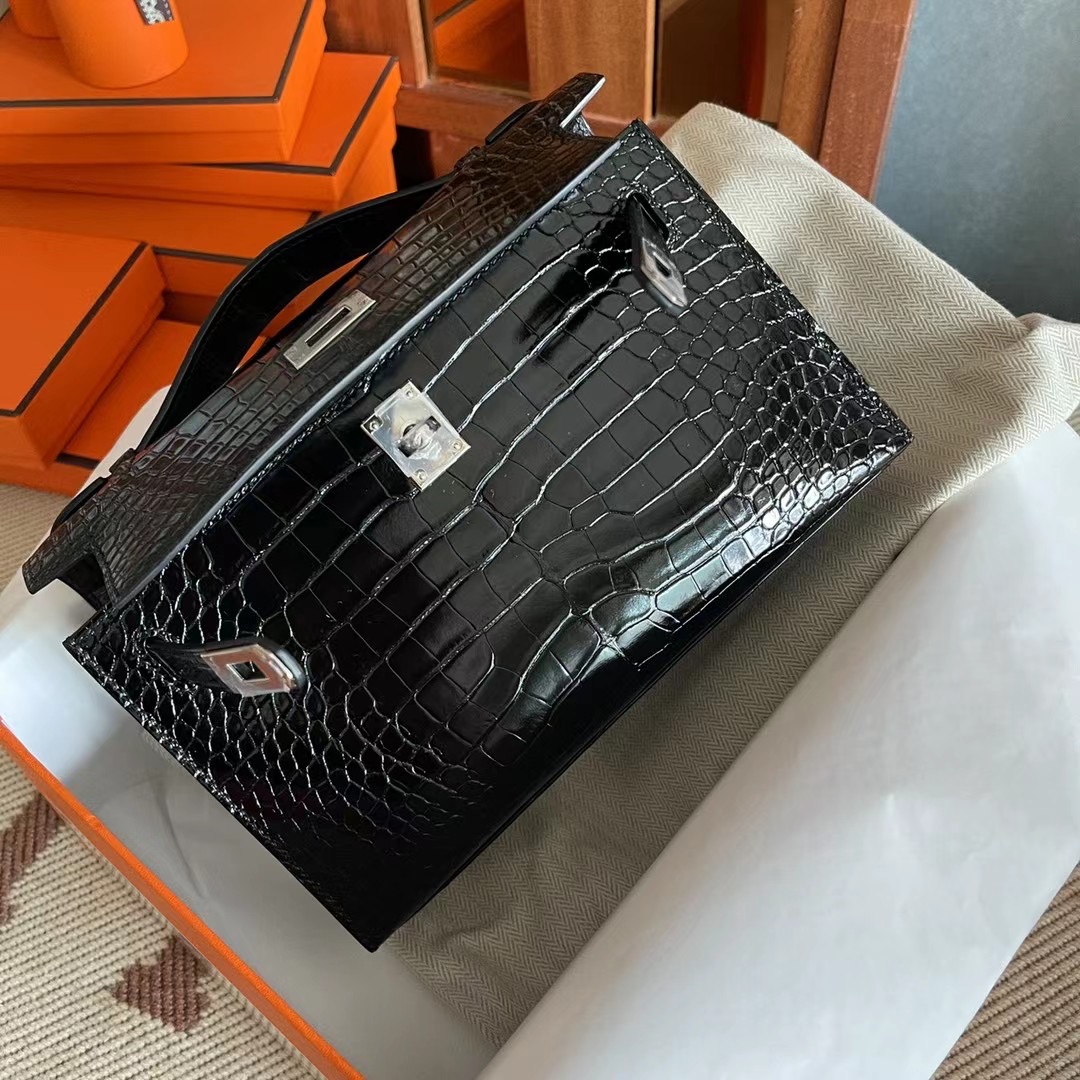 HM kl pochette crocodile alligator 89 noir