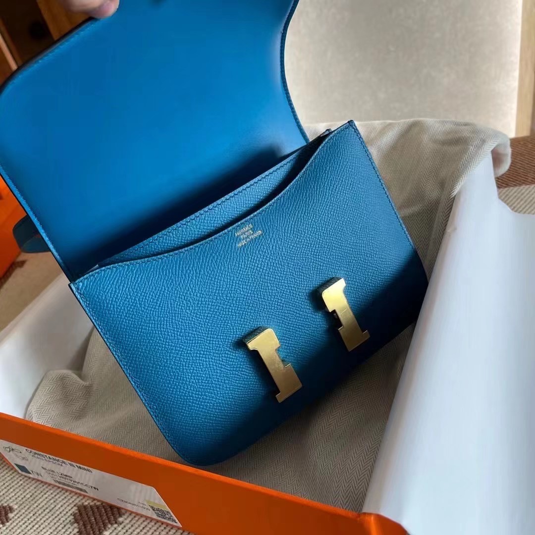 constance 19 epsom 7W 金