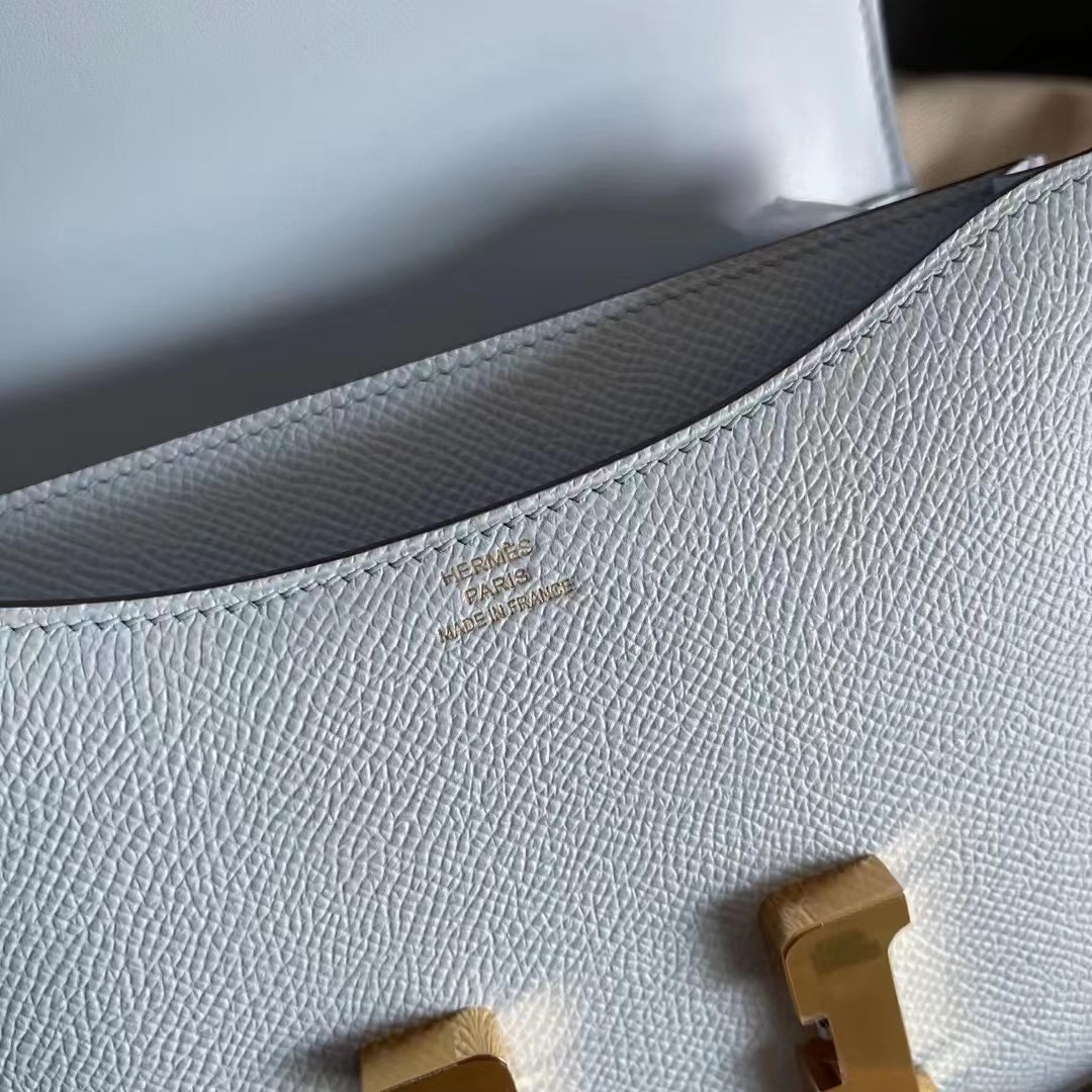constance  19 epsom T0 bleu brume 雾霾蓝  金