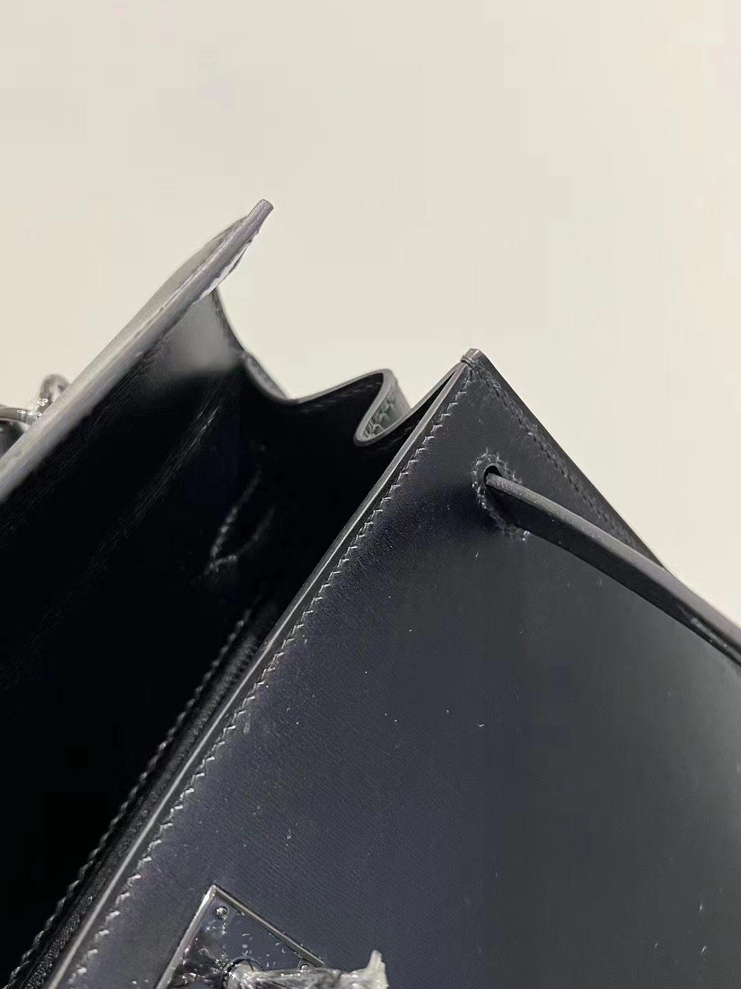 Saudi Arabia Riyadh HM KL 25cm So Black Box CK89 Noir 黑色 黑扣
