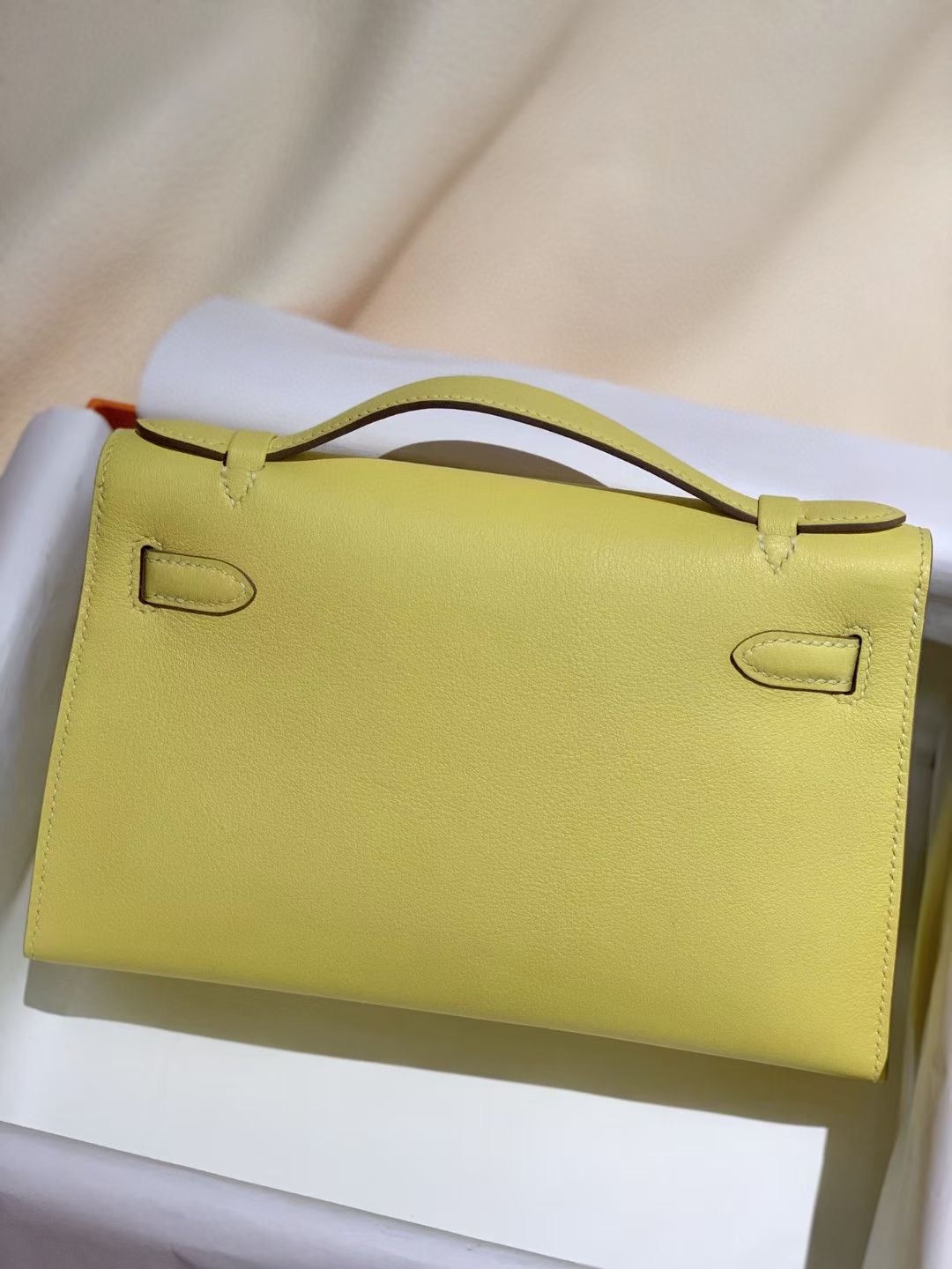 Montreal Canada Hermès Pochette Swift 9R Lime Silver Hardware