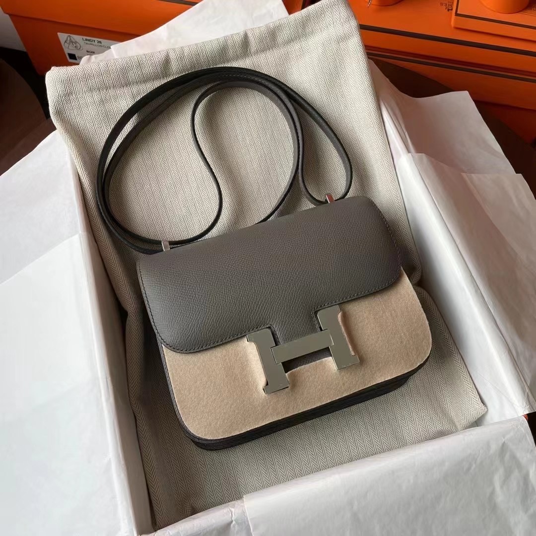 Constance mini 19cm Epsom 0L积雨云灰 银扣