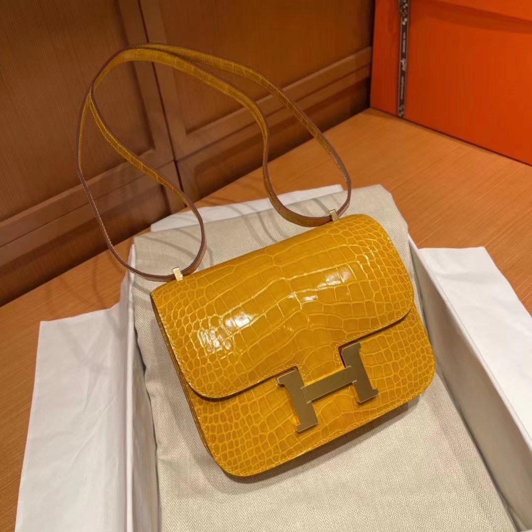 United Arab Emirates HM Constance Mini Alligator 9D Jaune Amber 琥珀黄