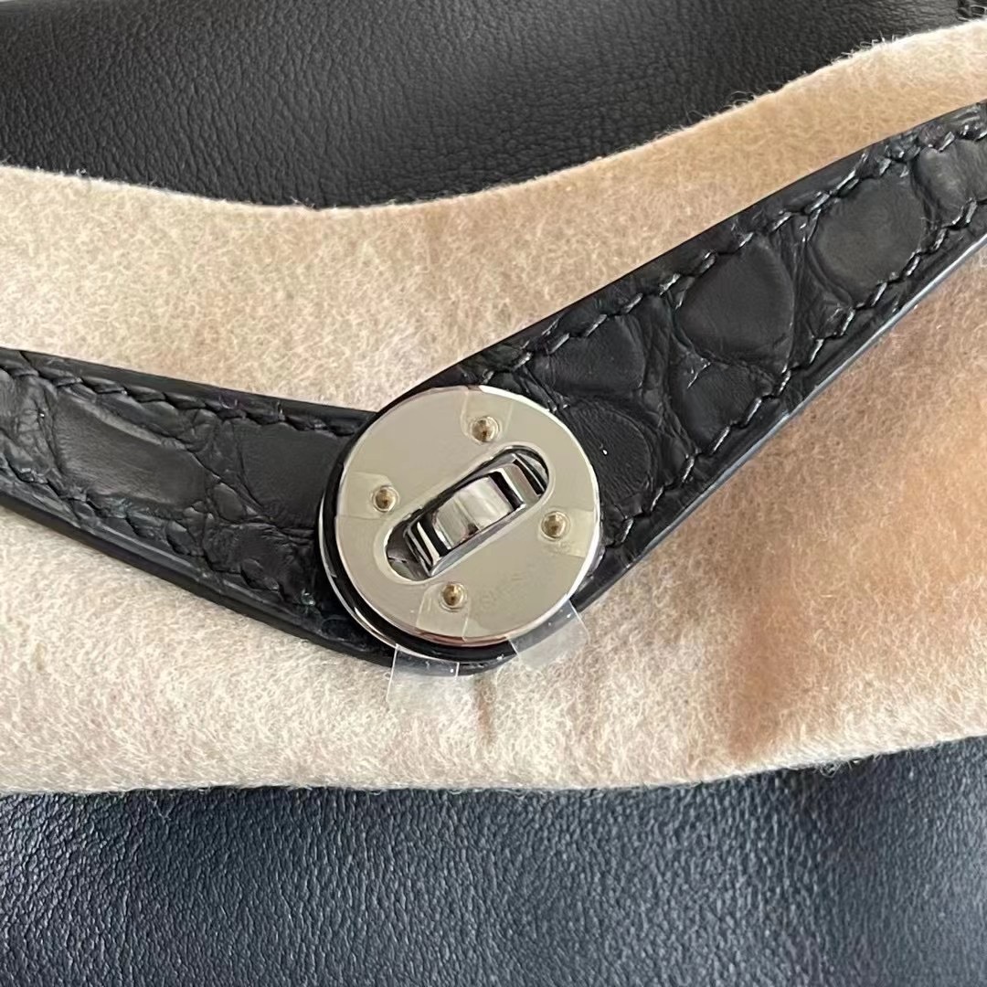 Kuwait Hermès LD Mini 89 Noir Touch Matte Alligator Crocodile PHW
