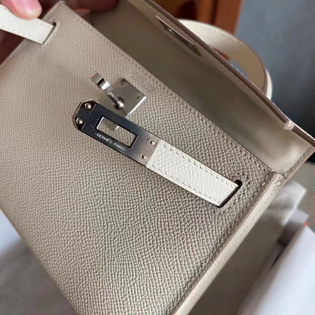 UK Britain HM Mini KL Epsom 10 Craie