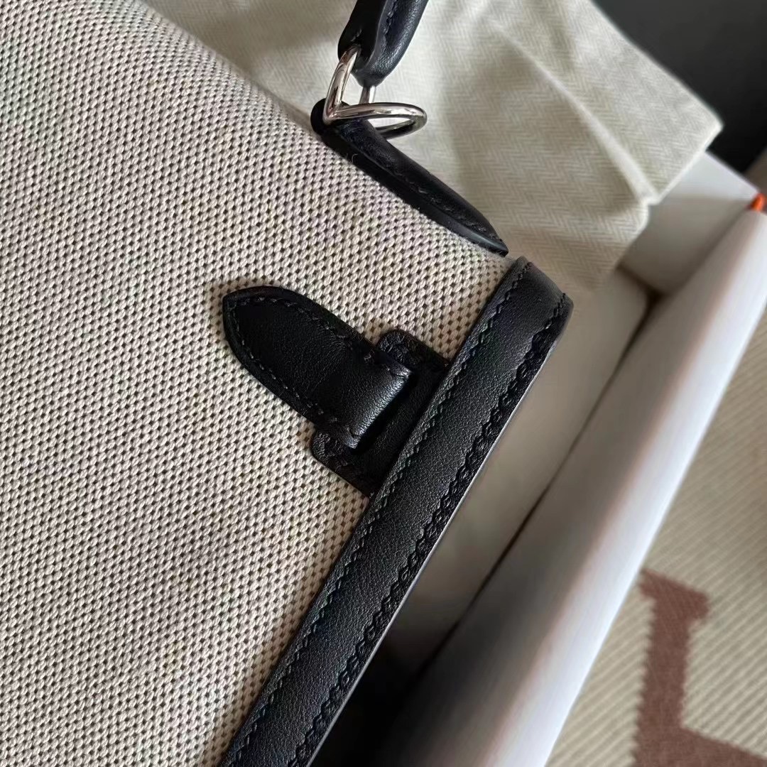 KL 28 canvas with swift black silver