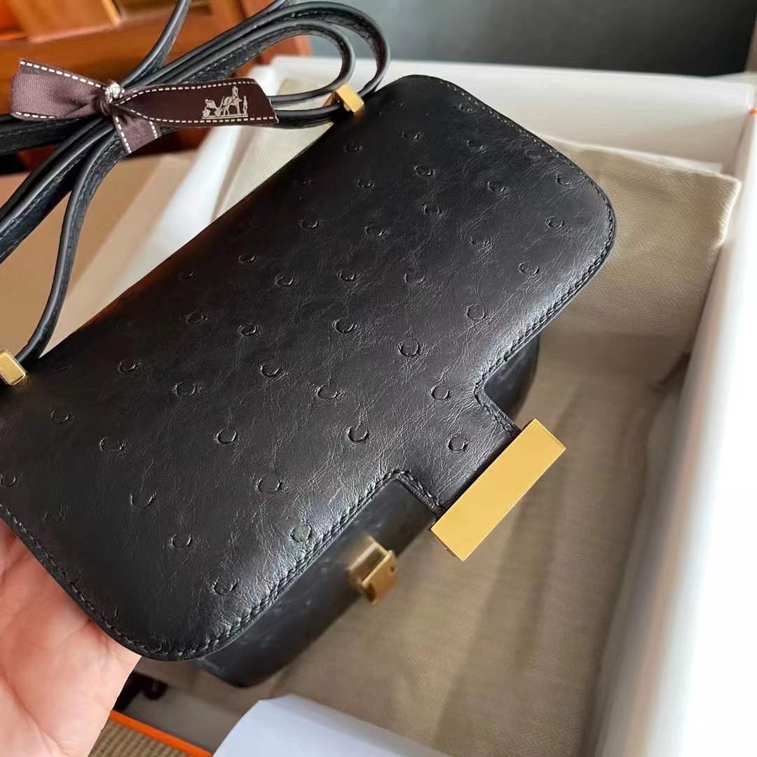 Kuwait hm constance 19 ostrich leather 89 noir