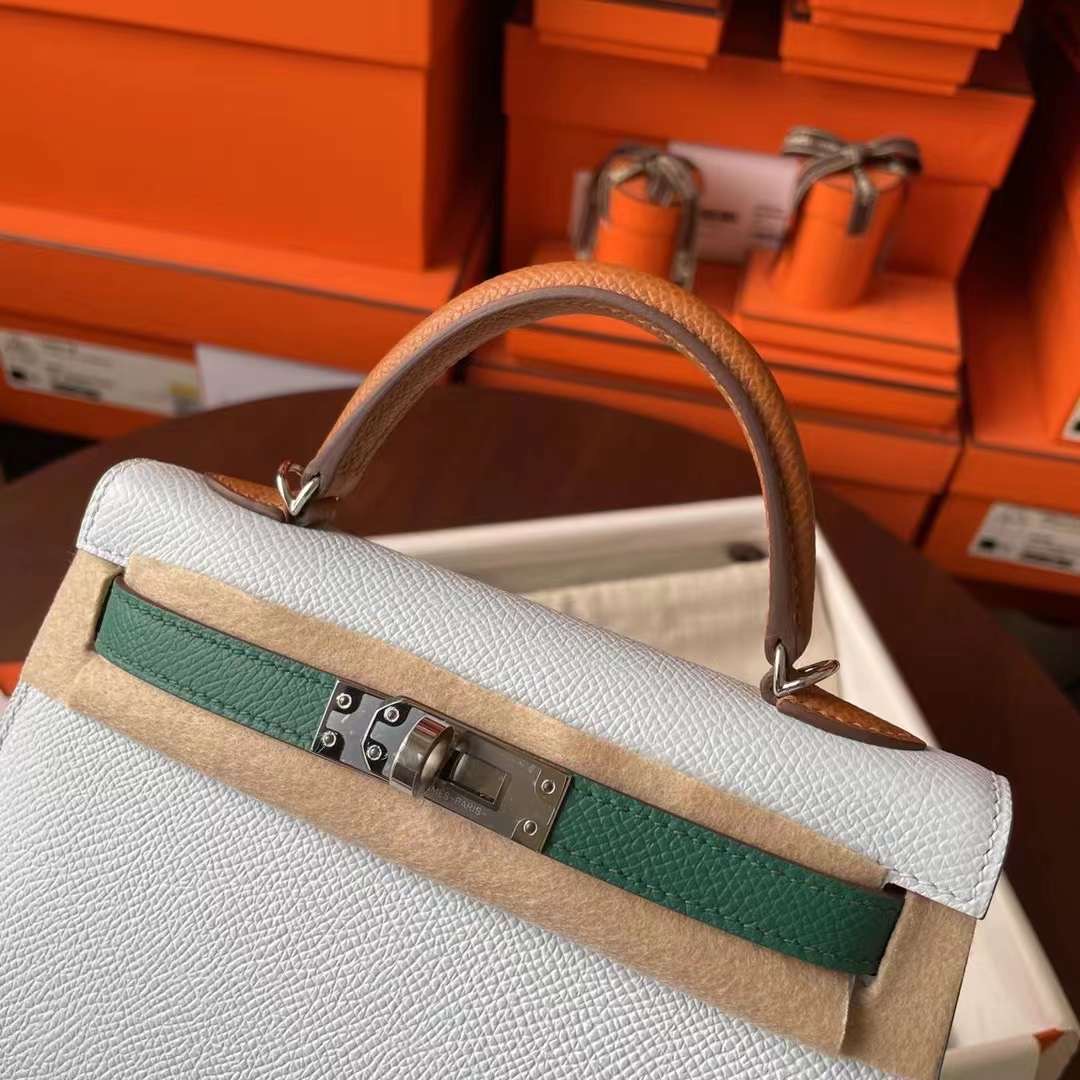 Hermès（爱马仕）Mini KL Epsom皮 T0 雾蓝色 拼 O6 帝王绿 拼 37 金棕 银扣 二代 19cm